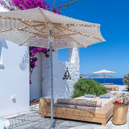Onar Suites & Villas Karavostasis  Exterior photo